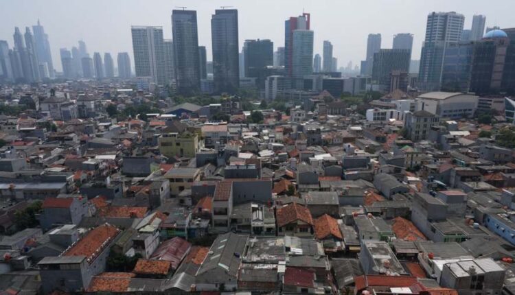 Government Ensures Economic Stability Amid Global Conflicts