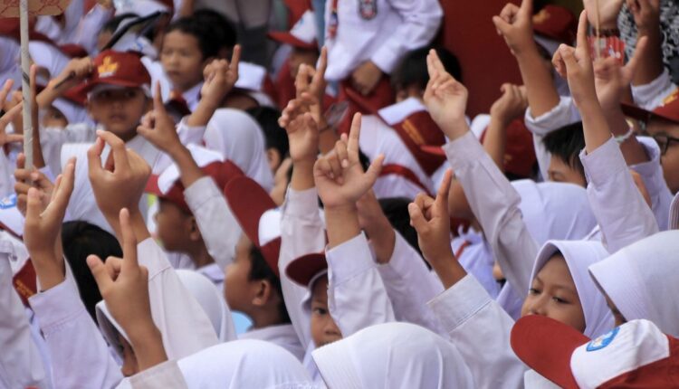 Expansion of People’s Schools Brings New Hope for Public Education